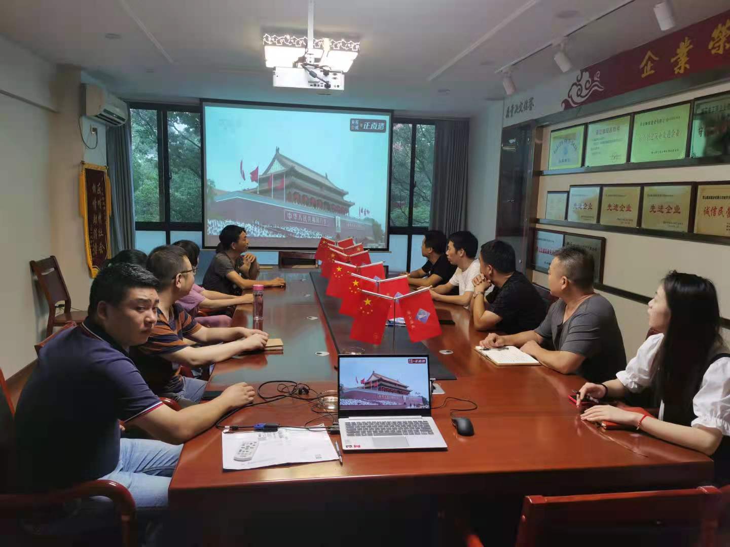 壹号彩票welcome官网版下载-壹号彩票welcome正版下载v8.88.888安卓版-2265安卓网